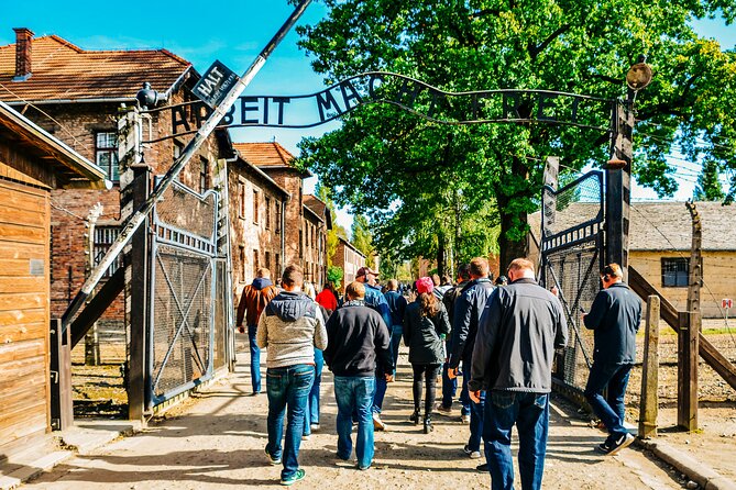 Full Day Tour in Auschwitz Birkenau and Salt Mine - Cancellation Policy