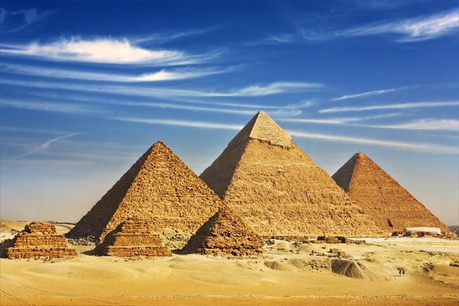 Full-Day Tour to Giza Pyramids, Memphis, and Sakkara - Positive Feedback on Tour Guides