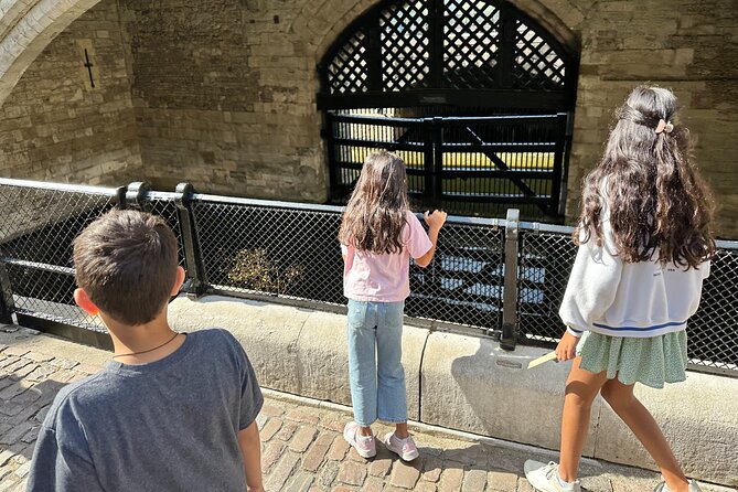 Fun and Educational Tower of London Tour for Kids and Families - Educational Insights