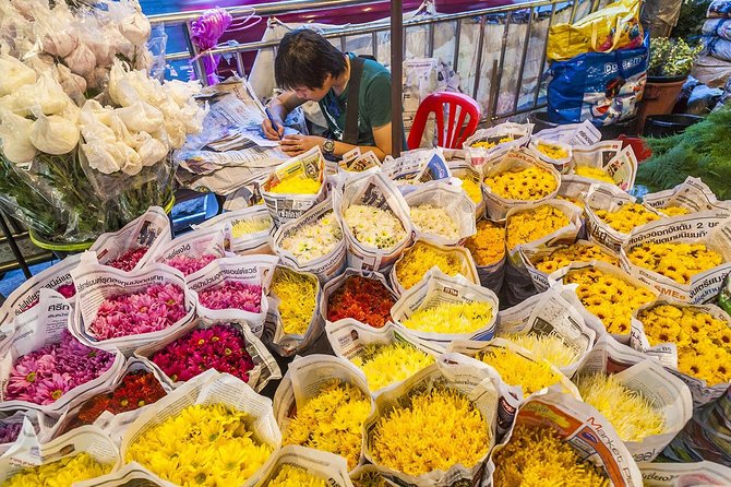 Glittering Bangkok Skyline Experience With Neon Light - Dress Code Recommendations