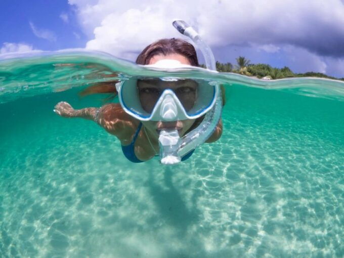 Guided Snorkel in Barcelona Beach - Group Size and Experience