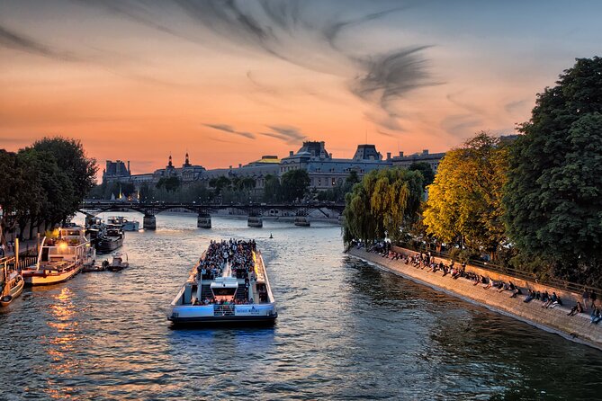 Guided Tour of Montmartre and Cruise on the Seine - Meeting Point and Pickup Information