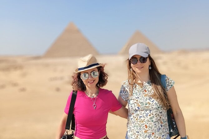 Guided Tour to Giza Pyramids and the Great Sphinx . With Lunch - Review Summary
