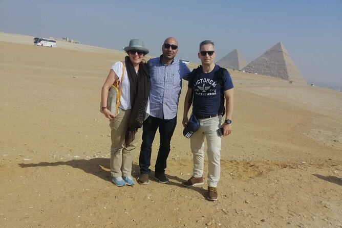 Guided Tour to Pyramids of Giza, Sakkara & Memphis: Private Tour With Lunch - Traveler Reviews