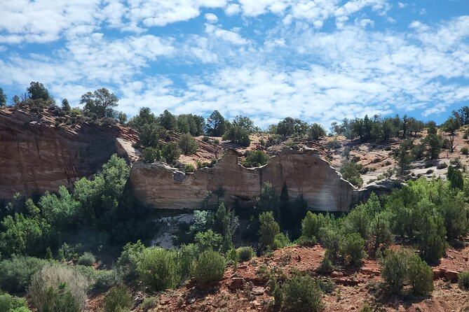 Guided Tours in Southern Utahs Slot Canyons, Indian Ruins, and National Parks. - Meeting Point Details