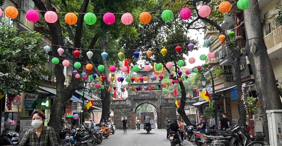 Hanoi Hidden Gems and Highlighted Bicycle Tour - Guided Tour Itinerary