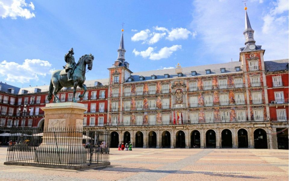 Hidden Gems of Madrid Outdoor Escape Game: Don Quixote - Key Highlights