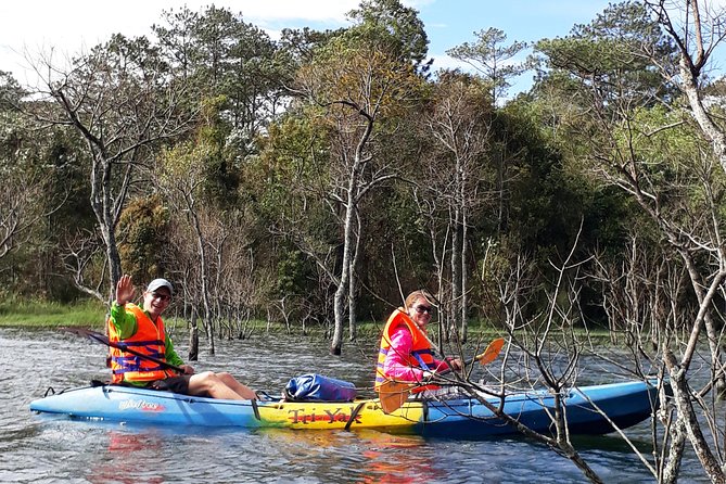 Hike and Kayak With Exploring Tuyen Lam Lake in Da Lat - Meeting and Pickup Details