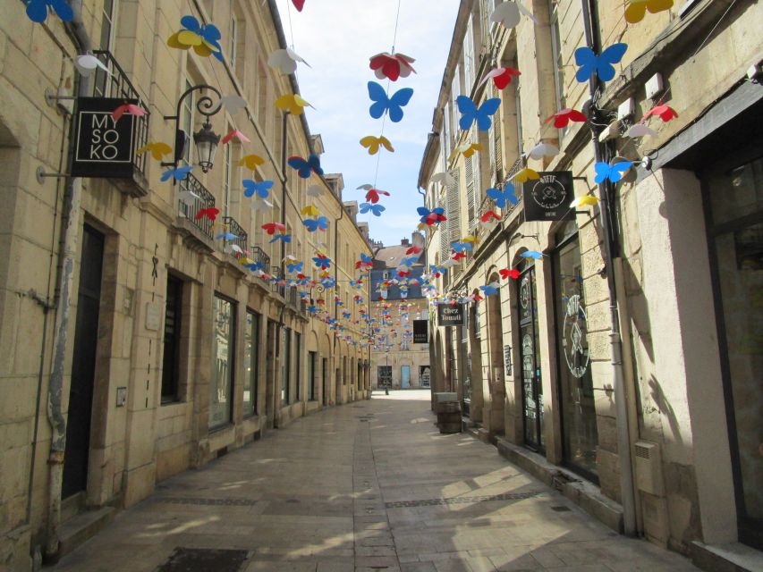 Historical Dijon: Outdoor Escape Game - Inclusions