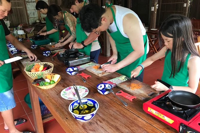 Hoi An Cooking Class And River Cruise - River Cruise Along Hoi An