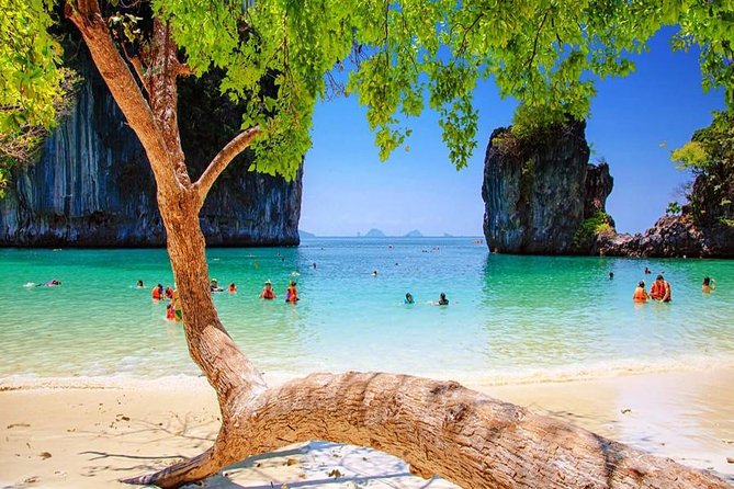 Hong Island By Long Tail Boat From Krabi - Arriving at Hong Island