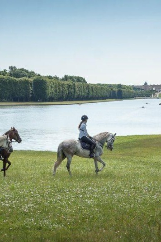 Horse Ride Versailles Intimacy & Vip - Discover Hidden Treasures and Moments