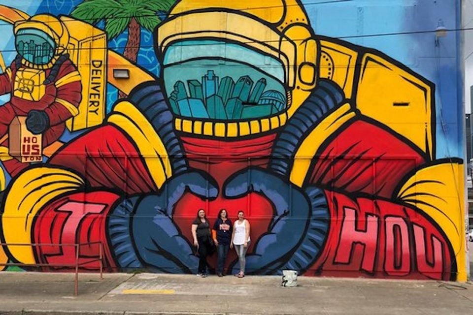 Houston: Mural Tour by Electric Cart - Electric Vehicle Experience