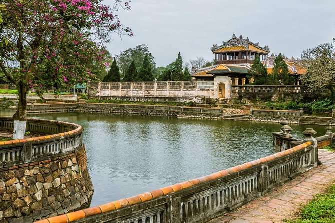 Hue Imperial City & Hai Van Pass Small Group Tour From Da Nang – Full Day - Traveler Reviews and Ratings