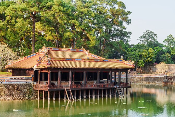 Hue Private Tour: Royal Tombs, Citadel, Thien Mu Pagoda by Boat - Visiting Royal Tombs