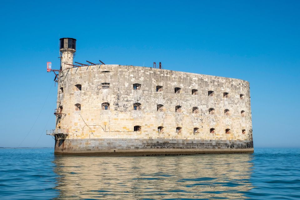 Ile D'oléron: Tour of Fort Boyard and Tour of the Island of Aix - Language and Highlights