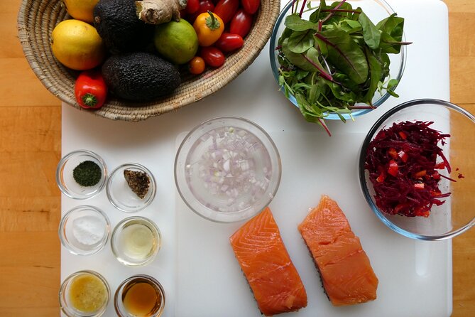 International, Quick, Tartare of Salmon With a French Twist - Serving Suggestions and Presentation