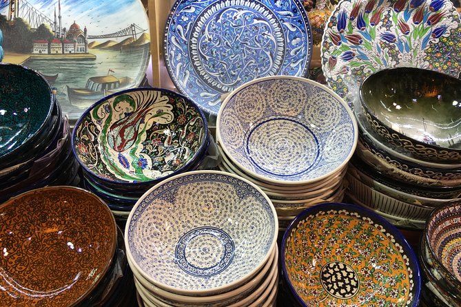 Istanbul, Topkapi Palace, Basilica Cistern and Grand Bazaar Tour - Shopping at Grand Bazaar