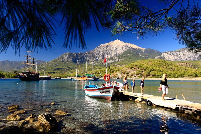 Kemer Bays Mediterranean Boat Tour With Lunch and Transport - Common questions