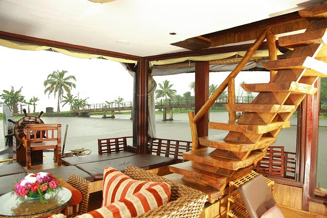 Kochi Private Tour: Overnight Alleppey Backwaters Luxury Houseboat Cruise - Traveler Reviews