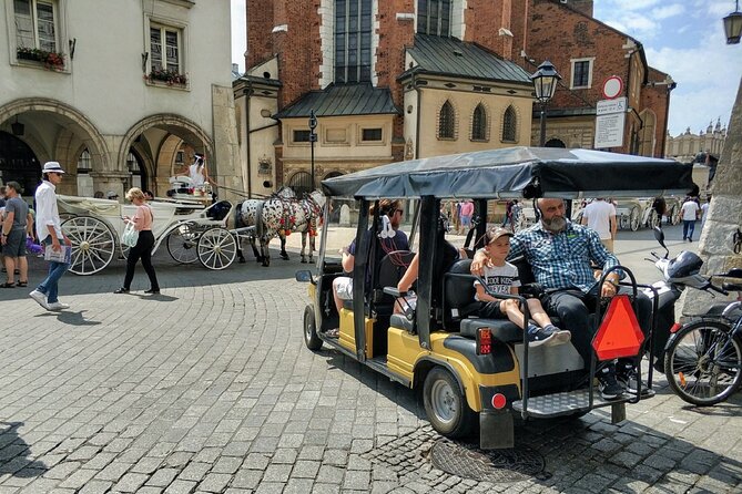 Krakow: Old Town Sightseeing by Golf Cart and Wawel Castle Guided Tour - Wawel Castle Tour