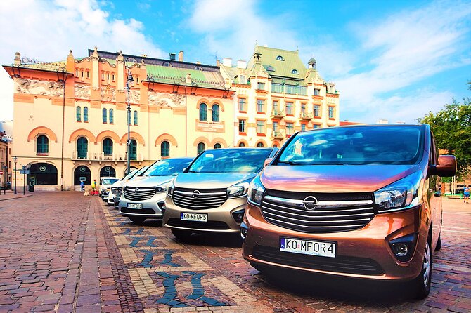 Krakow Private Transfer From the City to the Airport - Common questions