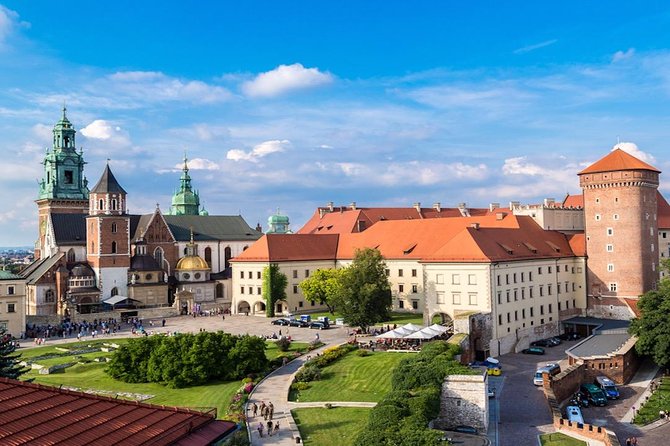 Krakow: Wawel Castle & Cathedral Guided Tour - Additional Inclusions