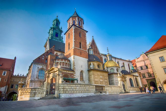 Krakow - Wawel Sightseeing of the Royal Hill - Guided Tours in Polish and English