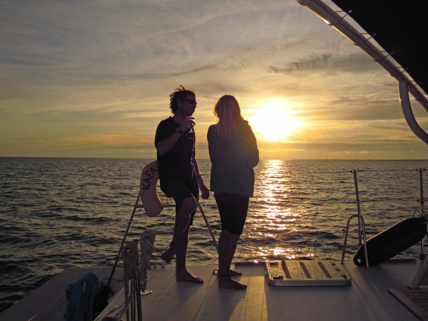 La Rochelle: 2-Hour Sunset Sailing Cruise - Duration and Languages