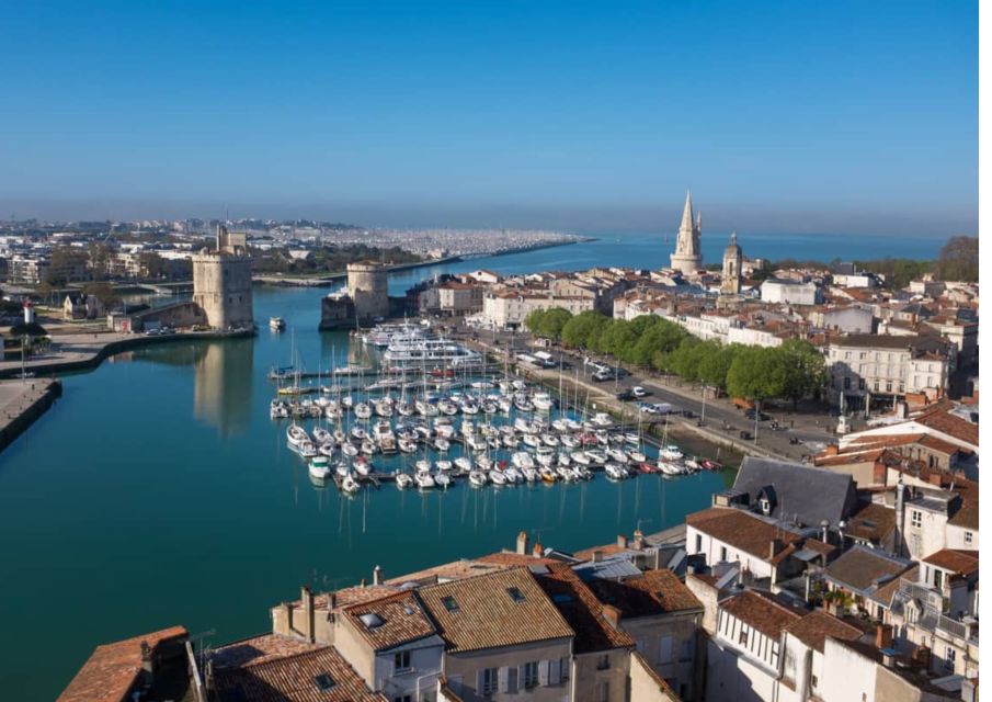 La Rochelle : Discovery Stroll and Reading Walking Tour - Highlights