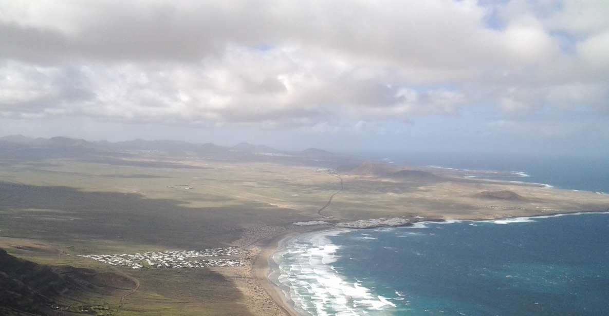 Lanzarote: Northern Cliffs & Valleys Walking Tour - Booking Information