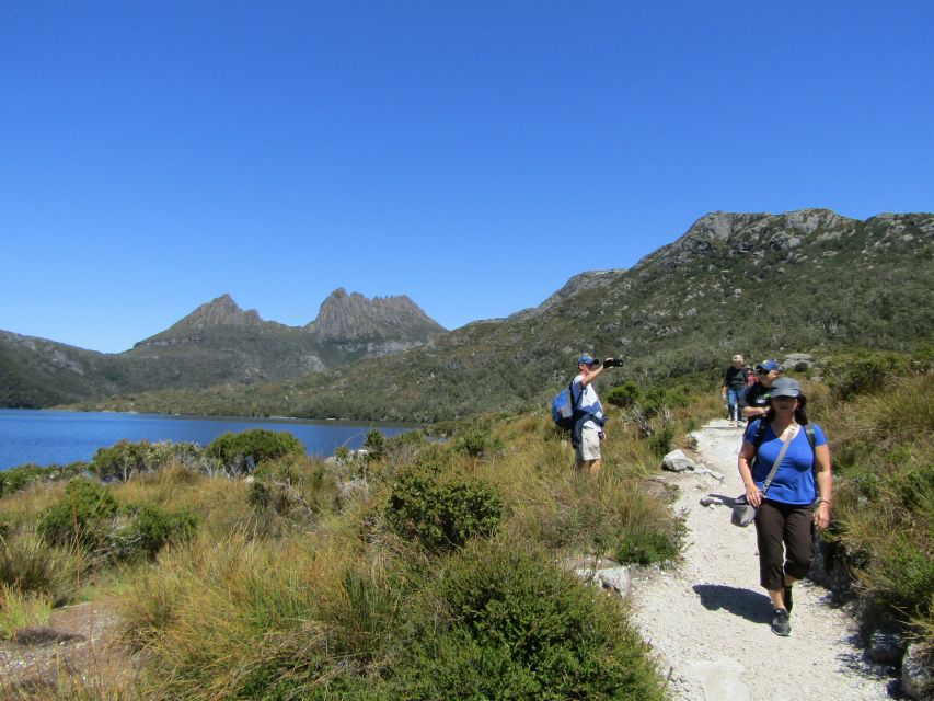 Launceston: Cradle Mountain National Park Day Trip With Hike - What to Bring