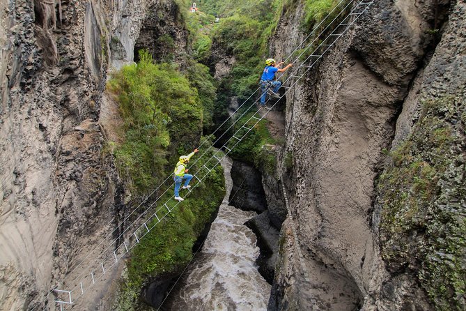 Leaning Ladder Circuit, 4 Activities on an Impressive Cascade - Activity 2: Balancing on the Edge