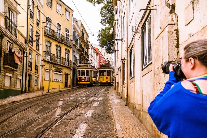 Lisbon Photography Walk With a Local - Traveler Insights and Reviews