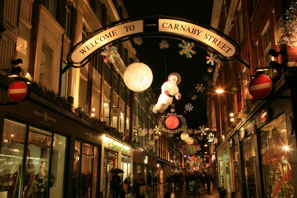 London: Christmas Eve City Tour With Dinner & Midnight Mass - Highlights of the Tour