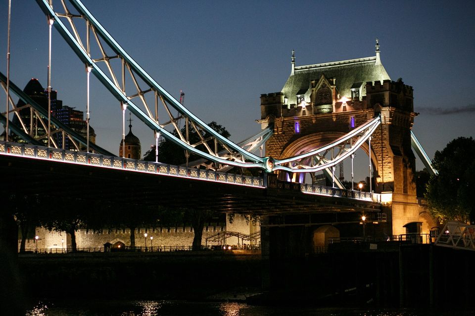 London: Murder Mystery Cruise With 3-Course Dinner - Inclusions and Highlights