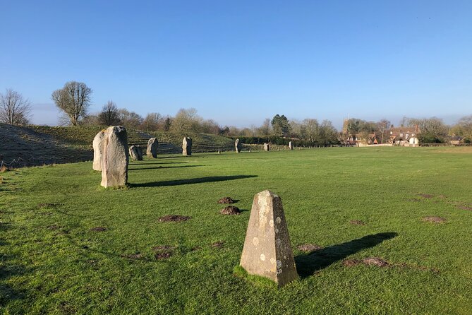 London - Southampton via Avebury & Stonehenge - Explore Stonehenge