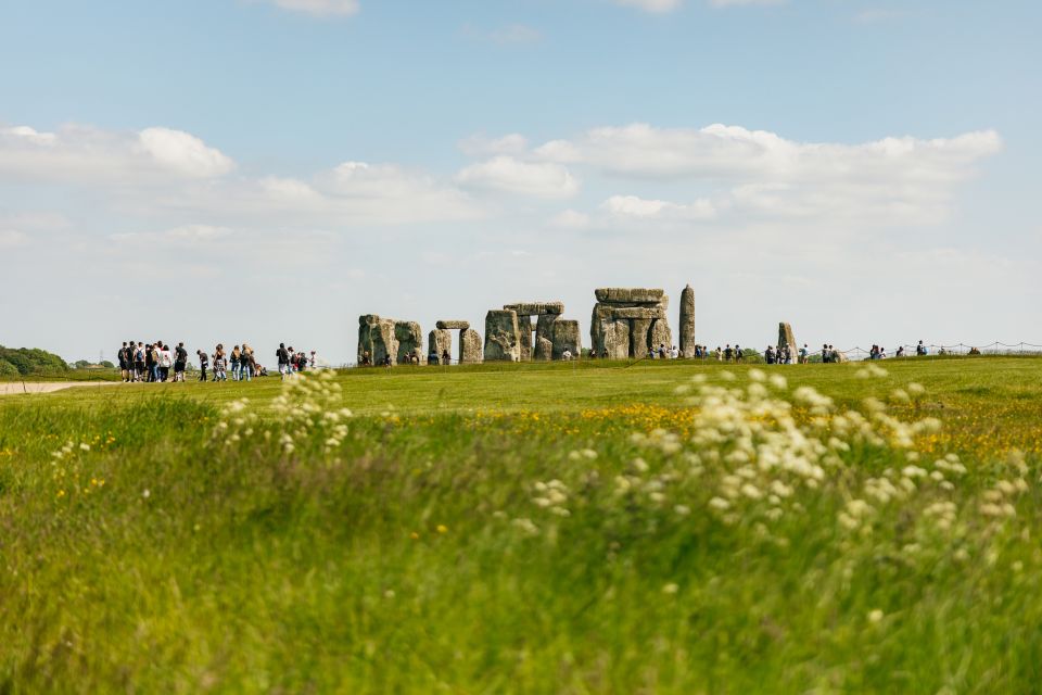 London: Stonehenge Half-Day Morning or Afternoon Tour - Tour Highlights