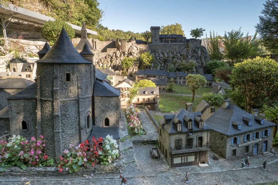 Lourdes Pass: 2 Museums to Visit and the Little Train - Museums Dedicated to St. Bernadette