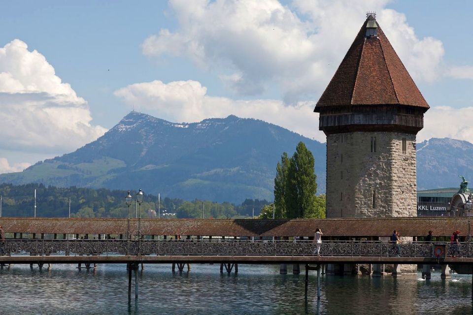 Lucerne: Classic City Walking Tour - The Lion Monument Visit