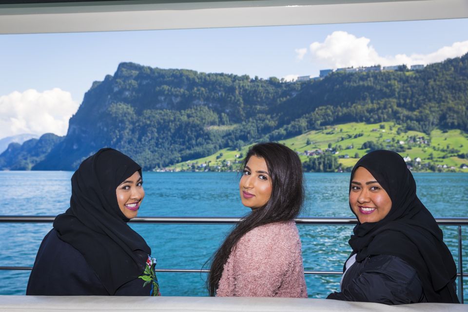 Lucerne Walking and Boat Tour: The Best Swiss Experience - Review Summary