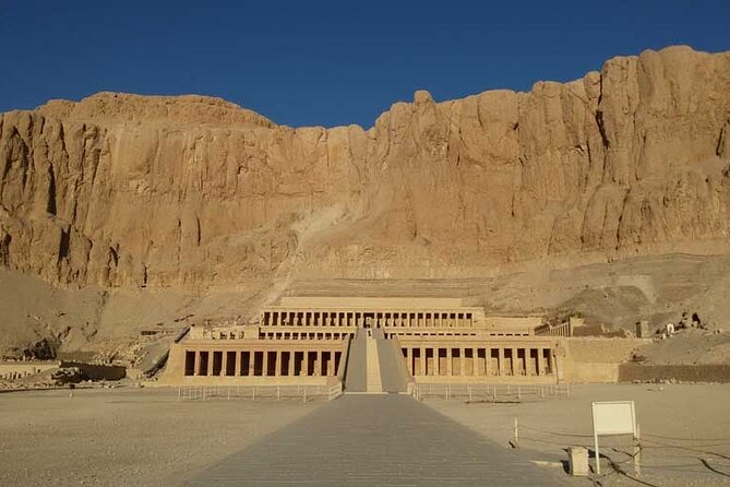 Luxor East and West Bank Tour With Lunch. - Itinerary Breakdown