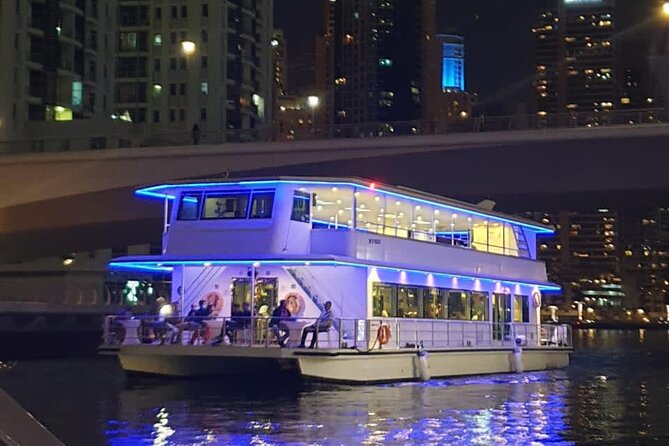 Luxury Dubai Marina Catamaran Dinner Cruise With Transfers - Cruise Highlights