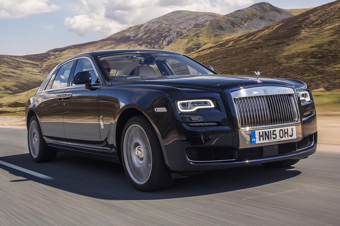 Luxury Rolls Royce at Your Disposal in London - Hourly Rates and Group Size Limitations