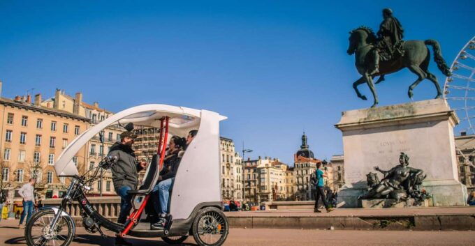 Lyon: Guided City Sights Pedicab Tour - Inclusions