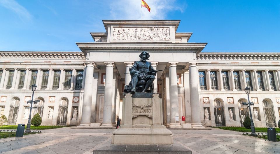 Madrid: 2-Hour City Highlights Guided Walking Tour - Tour Highlights