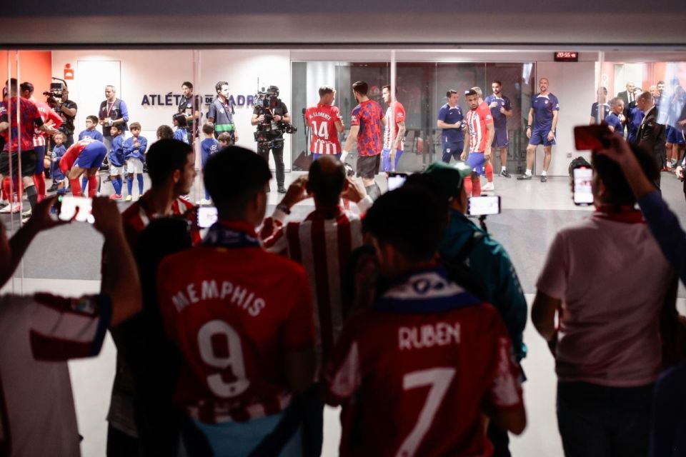 Madrid: Atlético De Madrid Tunnel Experience Match Ticket - Full Description of the Experience