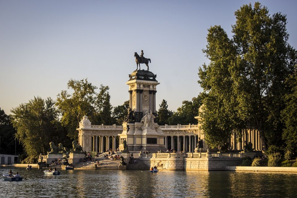 Madrid: Cibeles Rooftop & Retiro Park Guided Walking Tour - Full Description