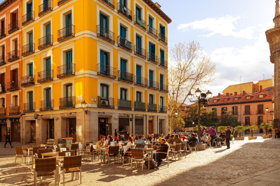 Madrid: Historical Center 2.5-Hour Guided Walking Tour - Tour Highlights