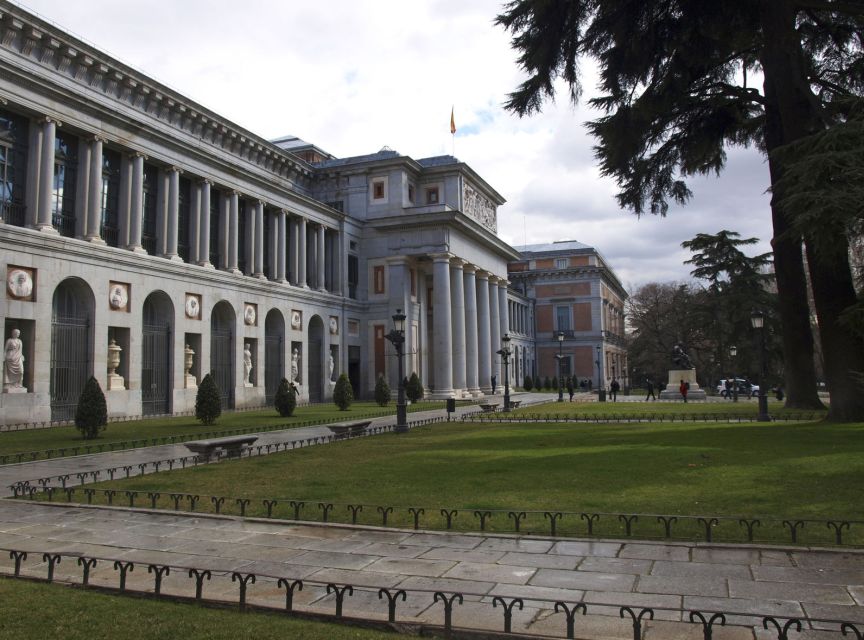 Madrid: Prado Museum Guided Tour - Accessibility and Group Choices